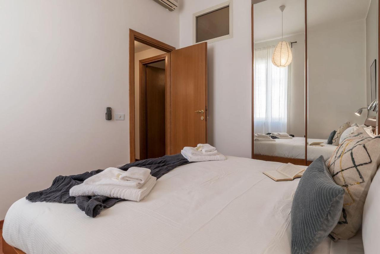 Lively Roma Trastevere Renovated Apartment - FromhometoRoma Exterior foto