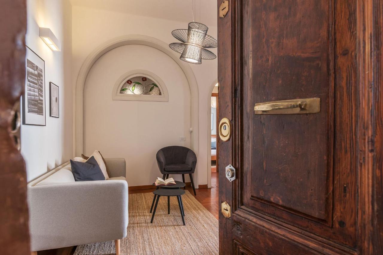 Lively Roma Trastevere Renovated Apartment - FromhometoRoma Exterior foto